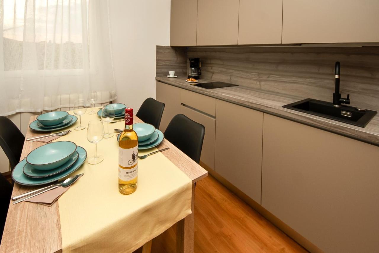 Apartments4You Vodice Exterior foto